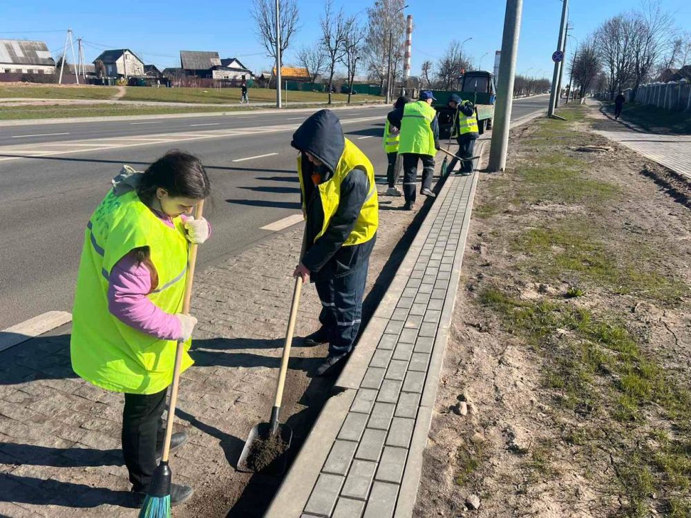 ОАО «Зенит» присоединяется к республиканской инициативе по благоустройству «На родной земле- Живи Как Хозяин»