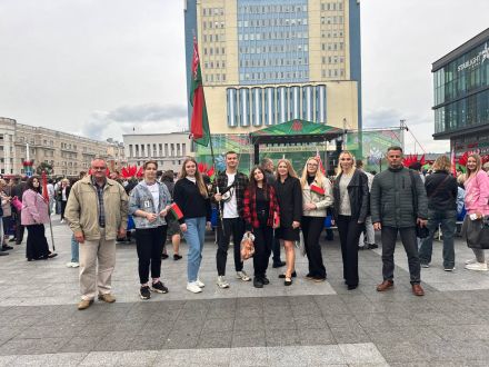 17.09.2025 работники ОАО «Зенит» с удовольствием посетили Гала-концерт «Единством сильны», посвященный Дню народного единства!