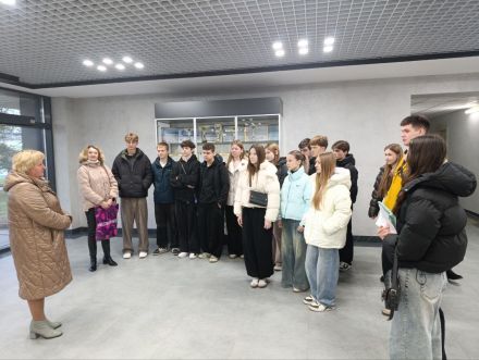 ПРОФОРИЕНТАЦИЯ В ДЕЛЕ   04.11.2025 в гостях ОАО «Зенит» побывали учащиеся 10х и 11х классов Средней школы №33 г.Могилева.